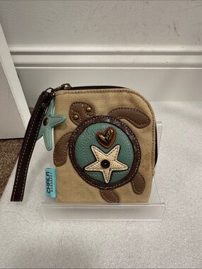 Chala sea turtle applique wristlet wallet with star charm